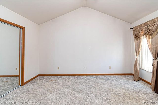 5555 Chatham Lane, Grand Blanc, MI 48439