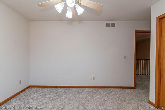 5555 Chatham Lane, Grand Blanc, MI 48439