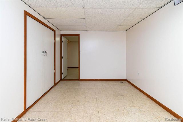 5555 Chatham Lane, Grand Blanc, MI 48439