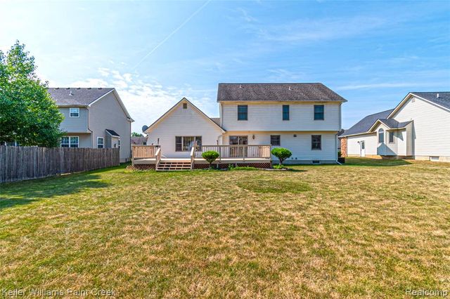 5555 Chatham Lane, Grand Blanc, MI 48439