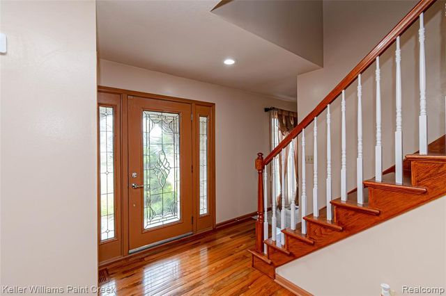 5555 Chatham Lane, Grand Blanc, MI 48439