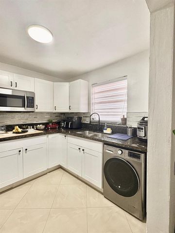 6175 W 20th Ave 309, Hialeah, FL 33012