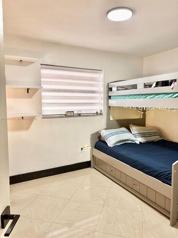 6175 W 20th Ave 309, Hialeah, FL 33012