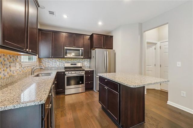 4981 Bramblewood Circle, Sugar Hill, GA 30518