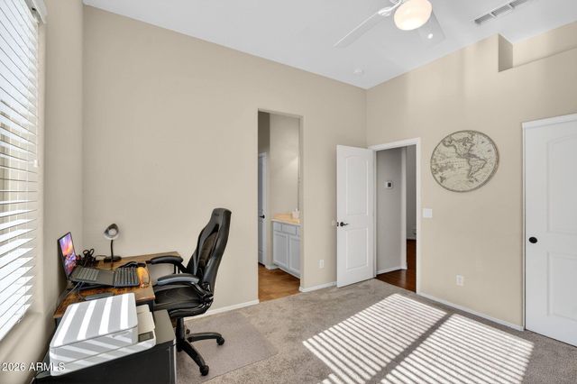 21288 E RUSSET Road, Queen Creek, AZ 85142