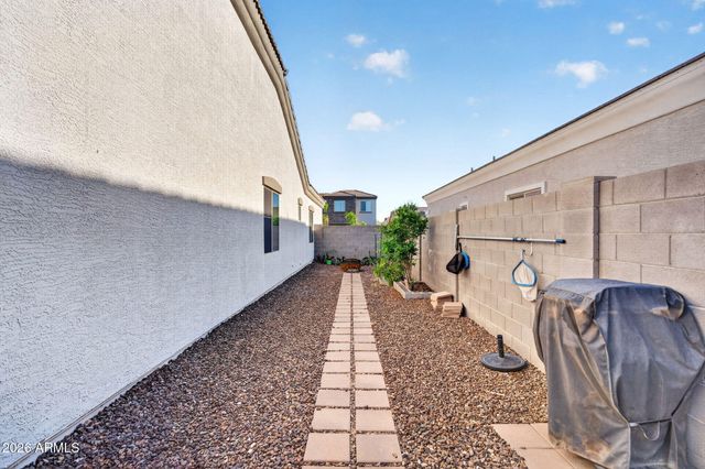 21288 E RUSSET Road, Queen Creek, AZ 85142