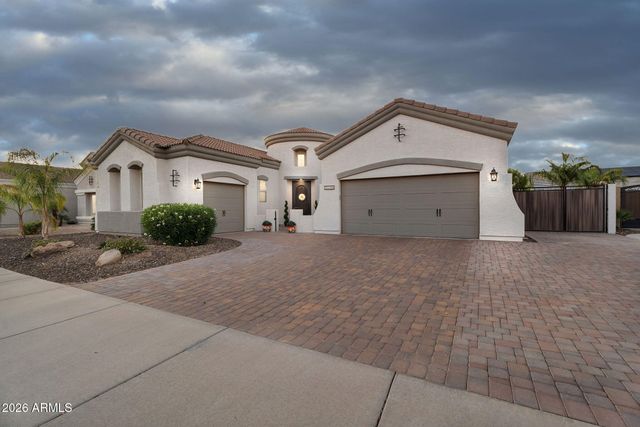 21288 E RUSSET Road, Queen Creek, AZ 85142