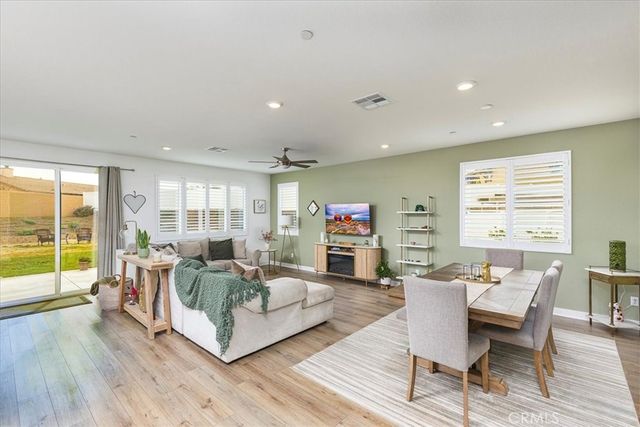 26663 Ash Summit Circle, Menifee, CA 92584