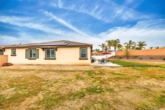 26663 Ash Summit Circle, Menifee, CA 92584