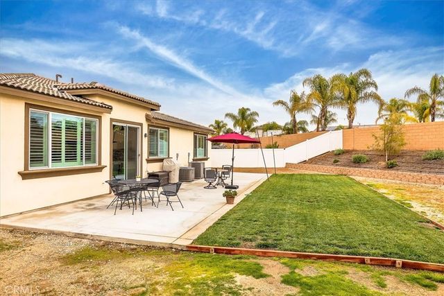 26663 Ash Summit Circle, Menifee, CA 92584