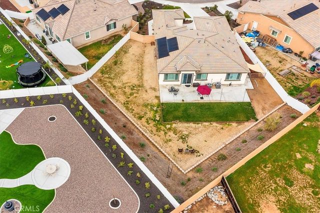 26663 Ash Summit Circle, Menifee, CA 92584