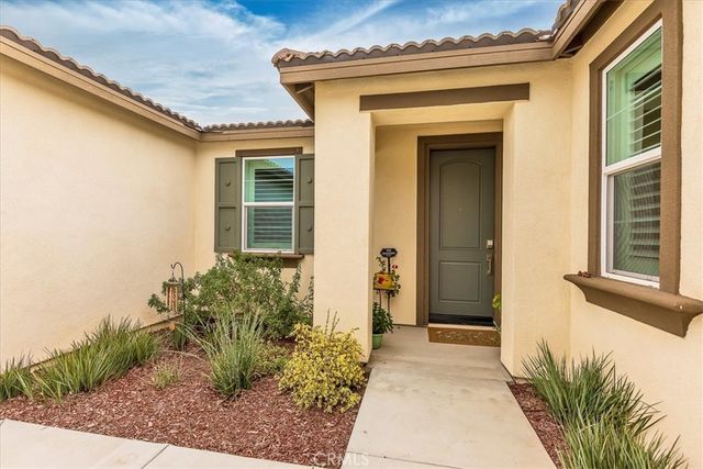 26663 Ash Summit Circle, Menifee, CA 92584