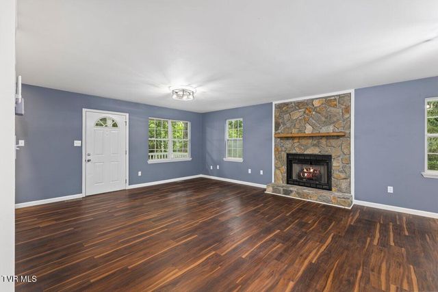 105 Beech Lane Lane, Roan Mountain, TN 37687