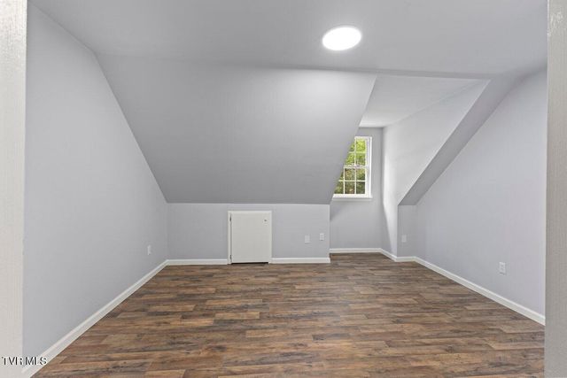 105 Beech Lane Lane, Roan Mountain, TN 37687