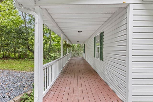 105 Beech Lane Lane, Roan Mountain, TN 37687