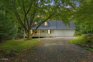 105 Beech Lane Lane, Roan Mountain, TN 37687