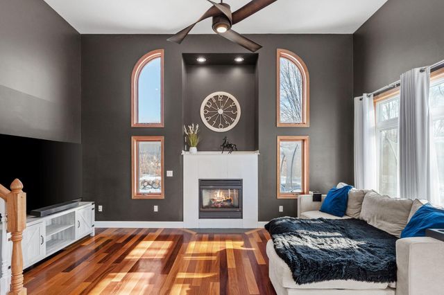 915 Klyva Road SE, Cokato, MN 55321