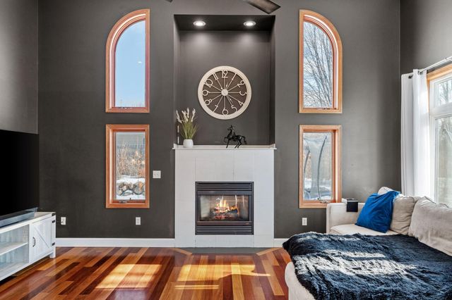 915 Klyva Road SE, Cokato, MN 55321