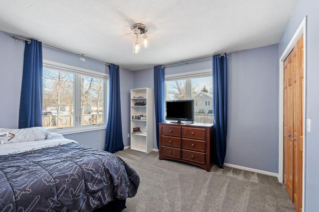 915 Klyva Road SE, Cokato, MN 55321