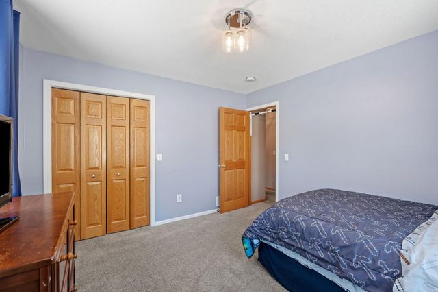 915 Klyva Road SE, Cokato, MN 55321