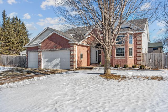 915 Klyva Road SE, Cokato, MN 55321