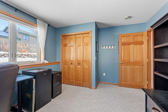 915 Klyva Road SE, Cokato, MN 55321