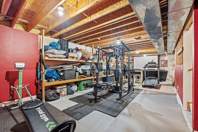 915 Klyva Road SE, Cokato, MN 55321