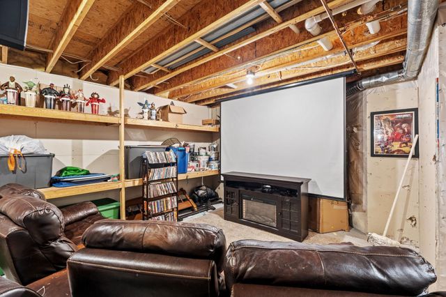 915 Klyva Road SE, Cokato, MN 55321