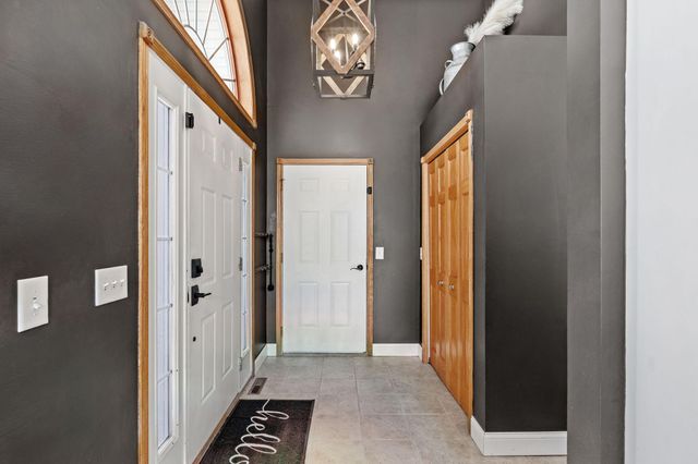 915 Klyva Road SE, Cokato, MN 55321