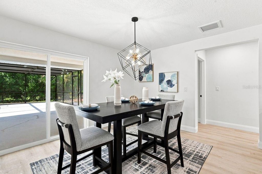 Image 12 of property listing at 212 GIOTTO DRIVE, Nokomis, FL 34275