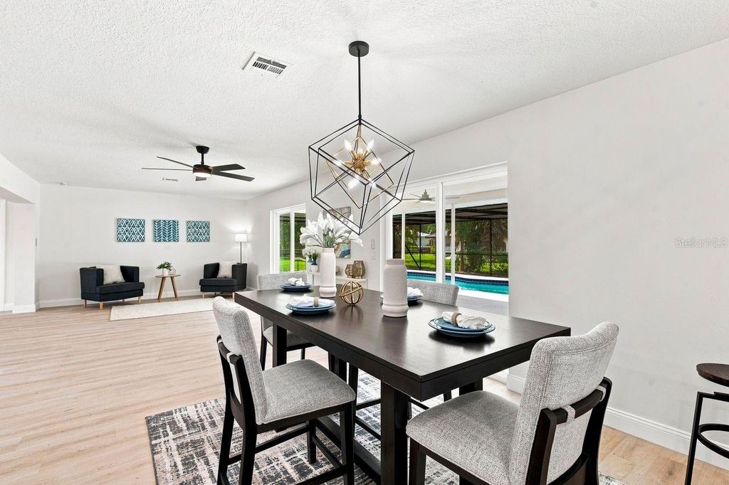 Image 13 of property listing at 212 GIOTTO DRIVE, Nokomis, FL 34275