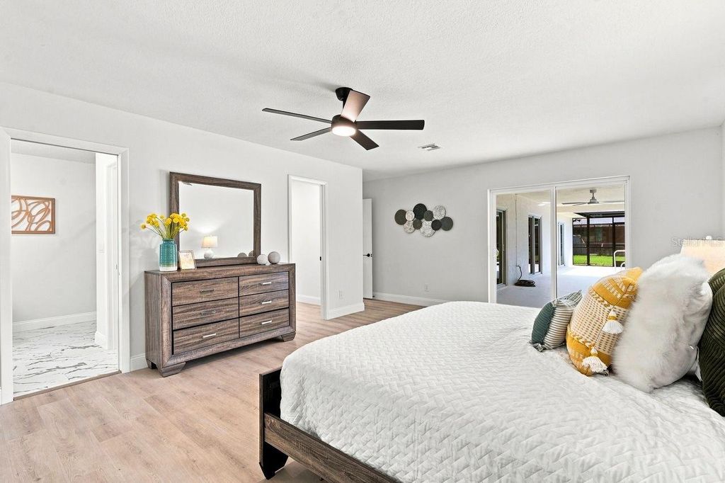 Image 24 of property listing at 212 GIOTTO DRIVE, Nokomis, FL 34275