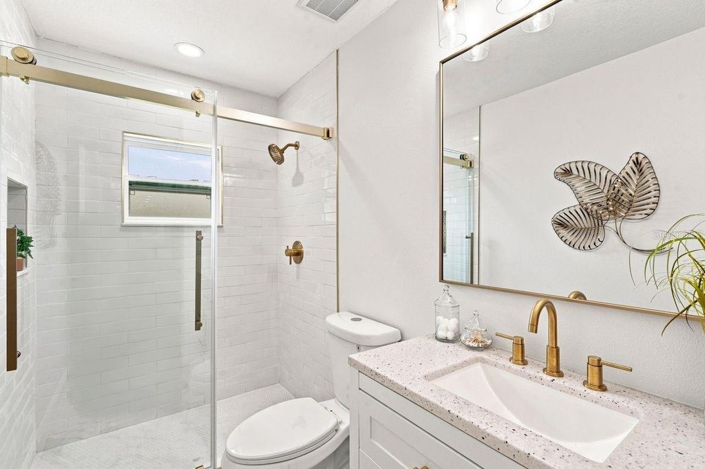 Image 34 of property listing at 212 GIOTTO DRIVE, Nokomis, FL 34275