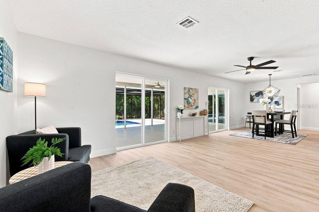 Image 6 of property listing at 212 GIOTTO DRIVE, Nokomis, FL 34275