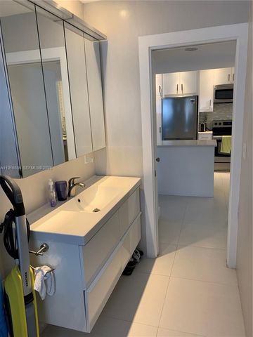 1501 Arthur Street 10, Hollywood, FL 33020