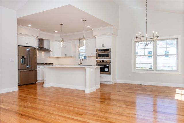 19 Hampton Road 69, Coventry, RI 02816