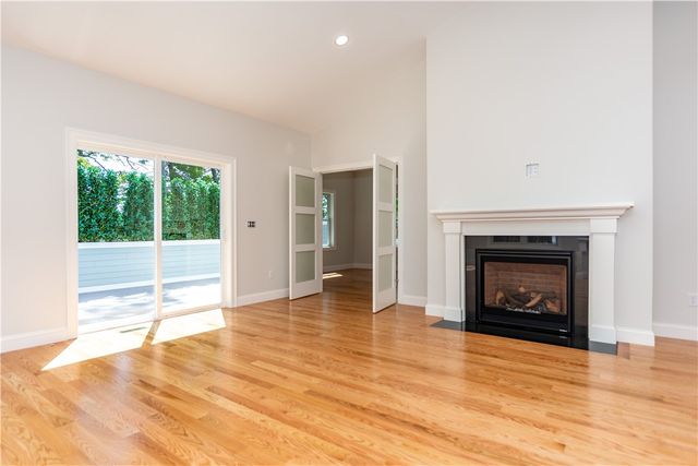 19 Hampton Road 69, Coventry, RI 02816