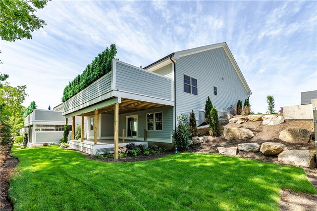 19 Hampton Road 69, Coventry, RI 02816