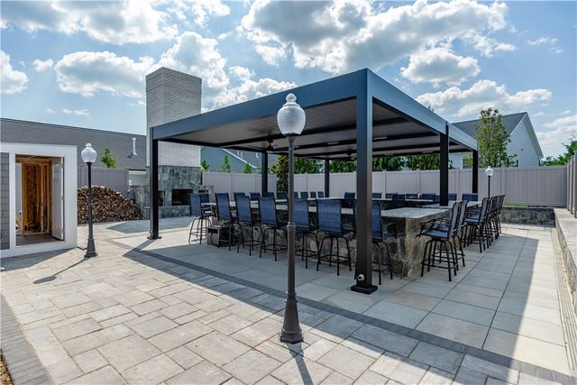 19 Hampton Road 69, Coventry, RI 02816