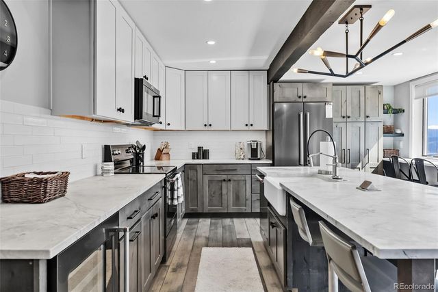 9825 Ryan Gulch Road 304, Silverthorne, CO 80498