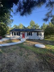 816 W Rose Street, Sanford, NC 27330