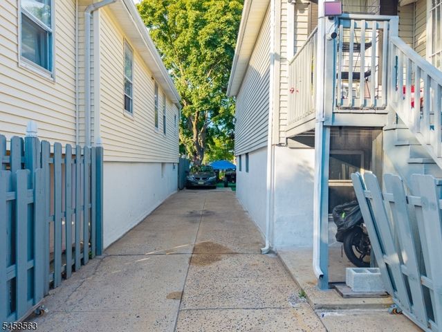 61 S Ward St, New Brunswick City, NJ 08901