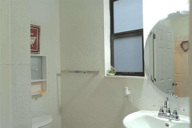 260 NW 133rd St, North Miami, FL 33168