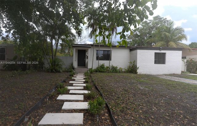 260 NW 133rd St, North Miami, FL 33168