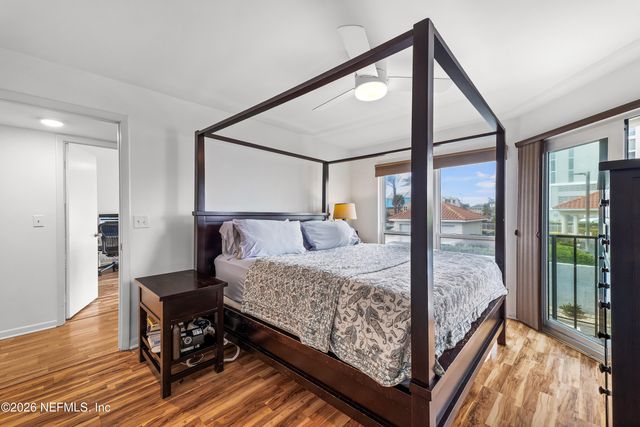 1551 1ST Street S 101, Jacksonville Beach, FL 32250