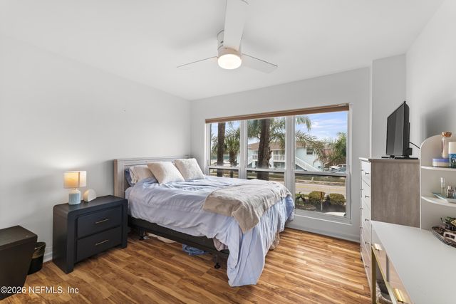 1551 1ST Street S 101, Jacksonville Beach, FL 32250