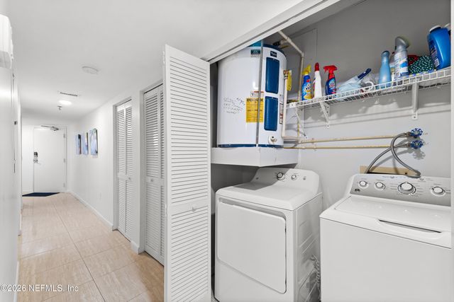 1551 1ST Street S 101, Jacksonville Beach, FL 32250