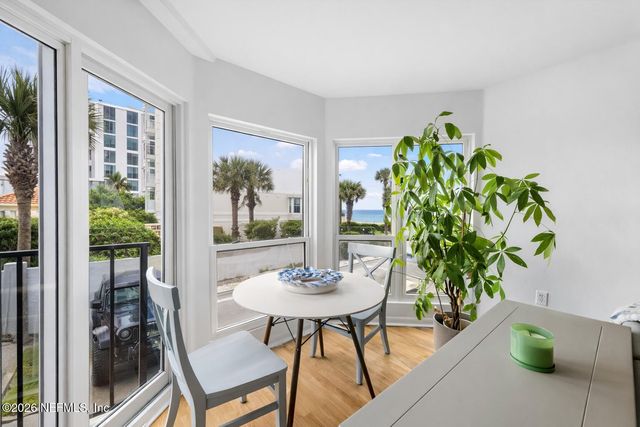 1551 1ST Street S 101, Jacksonville Beach, FL 32250