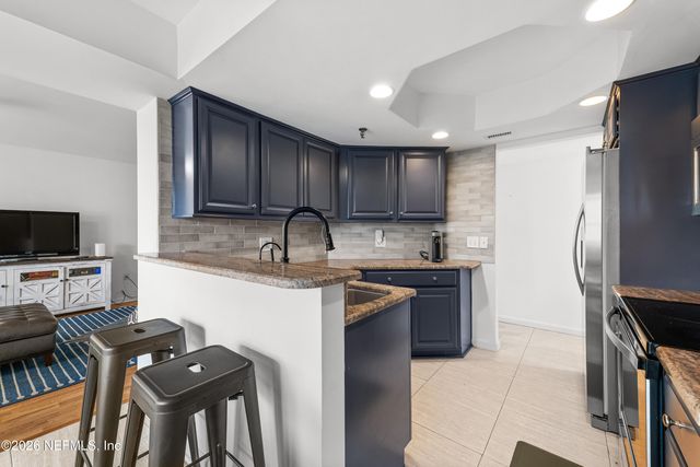 1551 1ST Street S 101, Jacksonville Beach, FL 32250