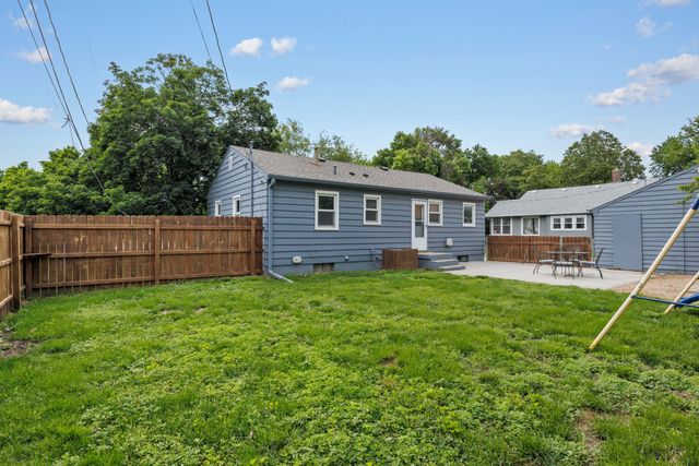 515 N 26TH Street, Council Bluffs, IA 51501